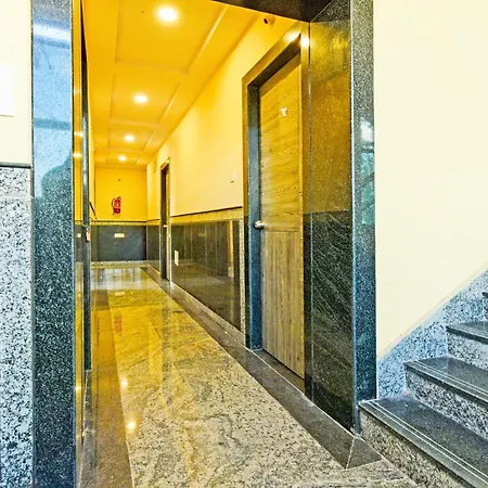 Hotel O Vaishnavi Grand